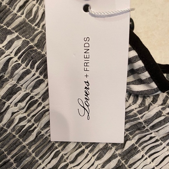 Adorable set from revolve - Picture 2 of 3